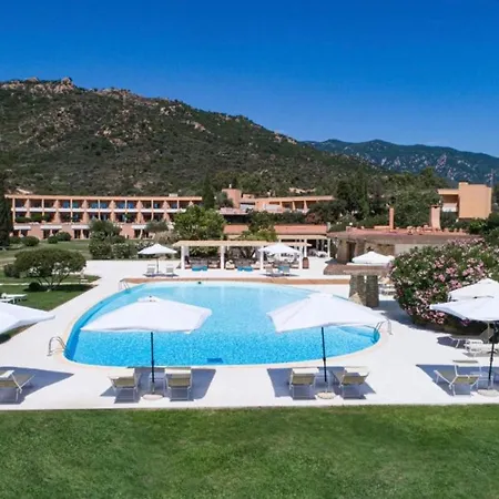 Zippiri Is Molas Semesterbostad Pula