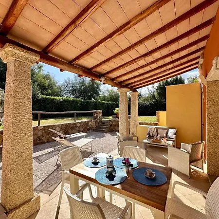 Prázdninový dům Zippiri Is Molas *