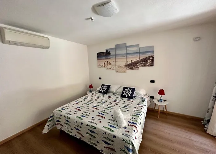 بيت للعطل Zippiri Is Molas بولا